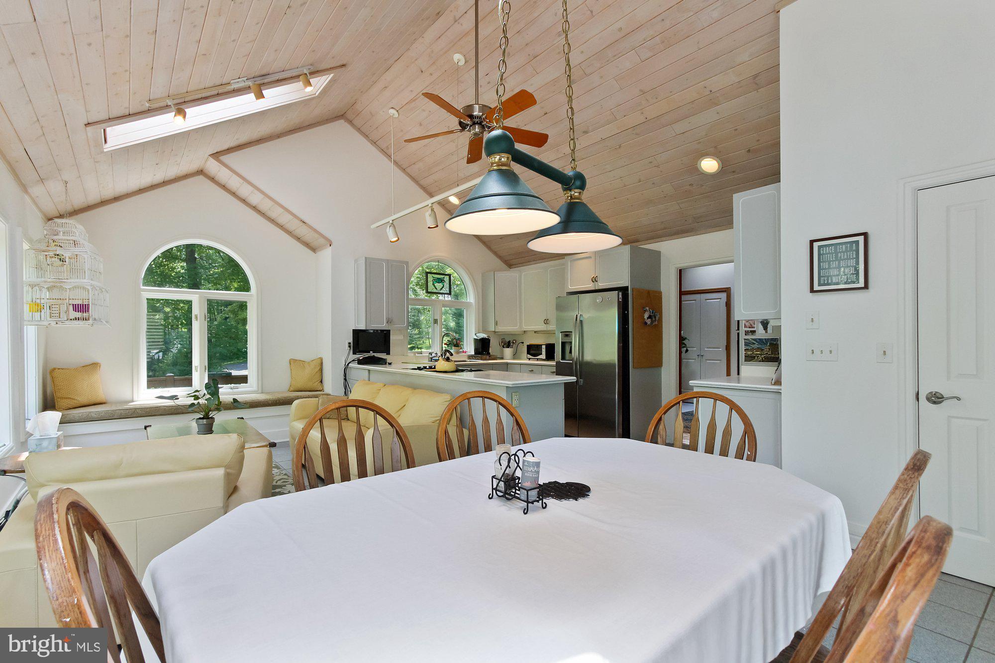 14815 Manor Road Monkton, MD 21111 - Photo 50 of 87 Dinning and Seating area in Kitchen