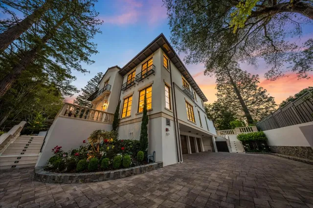 $10,900,000 | 830 Bromfield Road, San Mateo, CA 94402