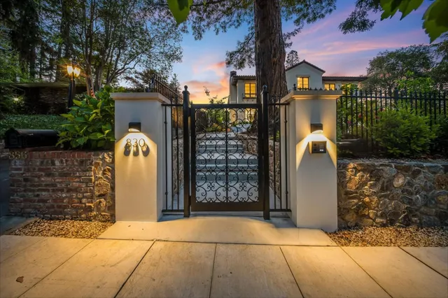 $10,900,000 | 830 Bromfield Road, San Mateo, CA 94402