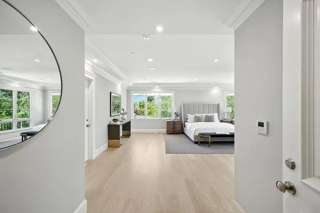 $10,900,000 | 830 Bromfield Road, San Mateo, CA 94402