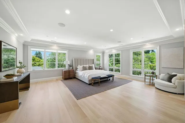 $10,900,000 | 830 Bromfield Road, San Mateo, CA 94402