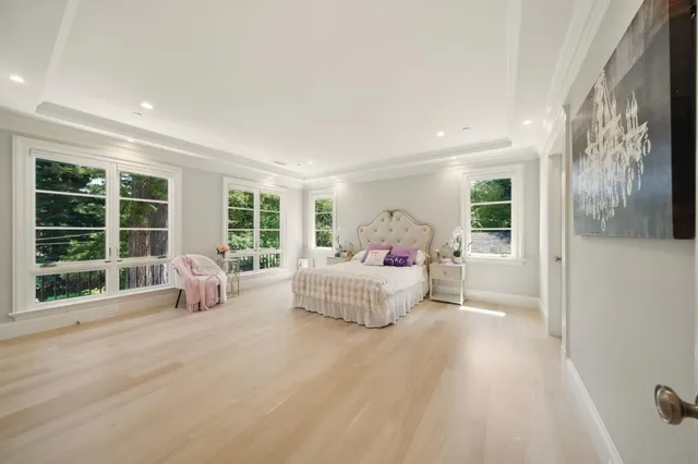 $10,900,000 | 830 Bromfield Road, San Mateo, CA 94402