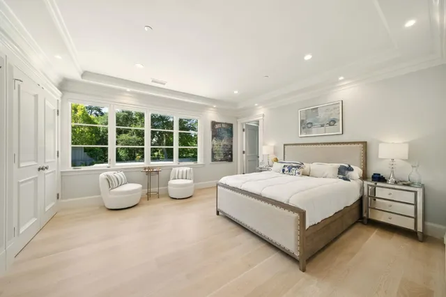 $10,900,000 | 830 Bromfield Road, San Mateo, CA 94402