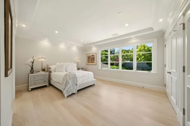 $10,900,000 | 830 Bromfield Road, San Mateo, CA 94402