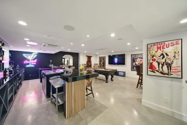 $10,900,000 | 830 Bromfield Road, San Mateo, CA 94402