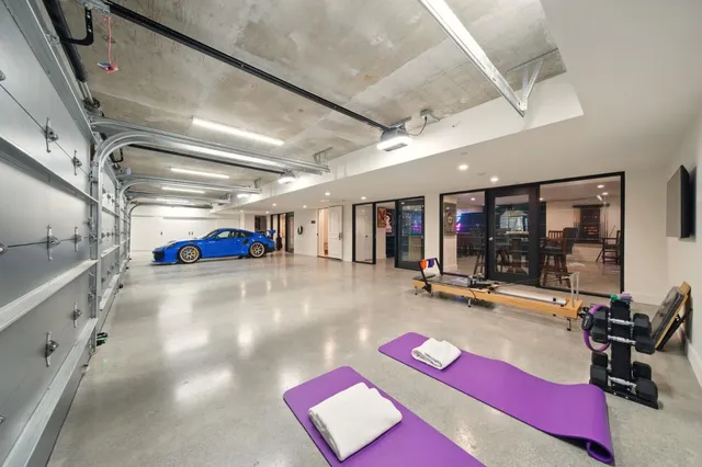 $10,900,000 | 830 Bromfield Road, San Mateo, CA 94402