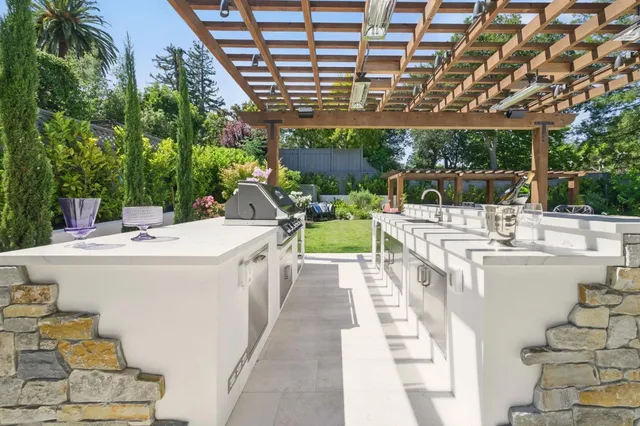 $10,900,000 | 830 Bromfield Road, San Mateo, CA 94402