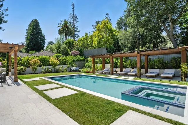 $10,900,000 | 830 Bromfield Road, San Mateo, CA 94402