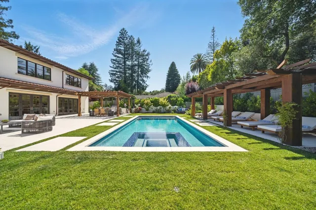 $10,900,000 | 830 Bromfield Road, San Mateo, CA 94402