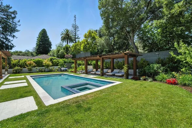 $10,900,000 | 830 Bromfield Road, San Mateo, CA 94402