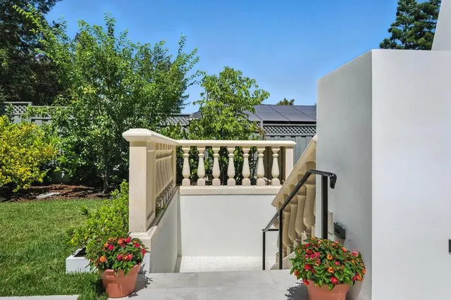 $10,900,000 | 830 Bromfield Road, San Mateo, CA 94402