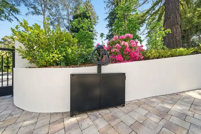 $10,900,000 | 830 Bromfield Road, San Mateo, CA 94402