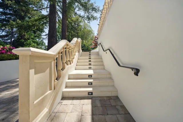 $10,900,000 | 830 Bromfield Road, San Mateo, CA 94402