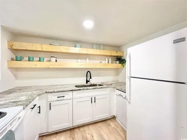 $1,500 | 402 75th Avenue North, Unit D, Myrtle Beach, SC 29572
