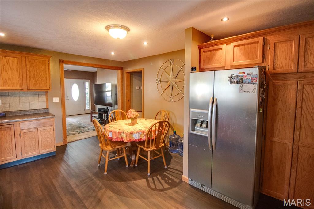 911 Sumner Street Jerseyville, IL 62052 - Photo 12 of 43