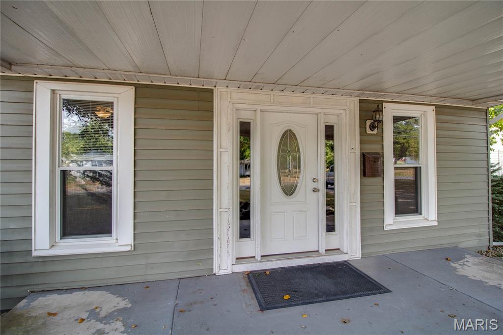 911 Sumner Street Jerseyville, IL 62052 - Photo 5 of 43