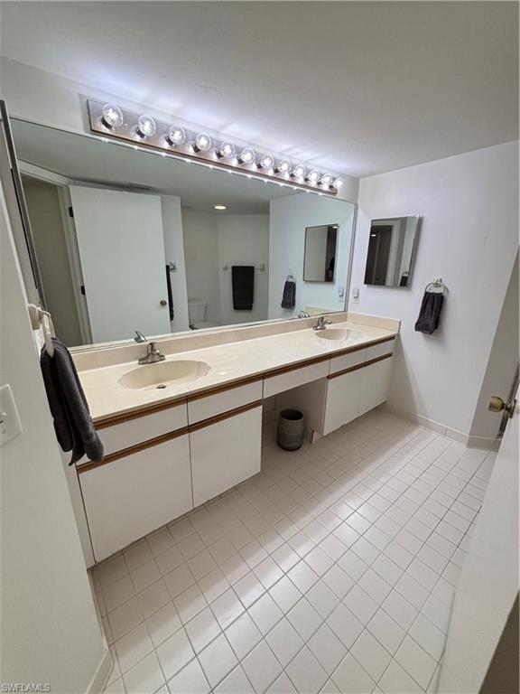 2103 Tama Circle, Unit 101 Naples, FL 34112 - Photo 14 of 37