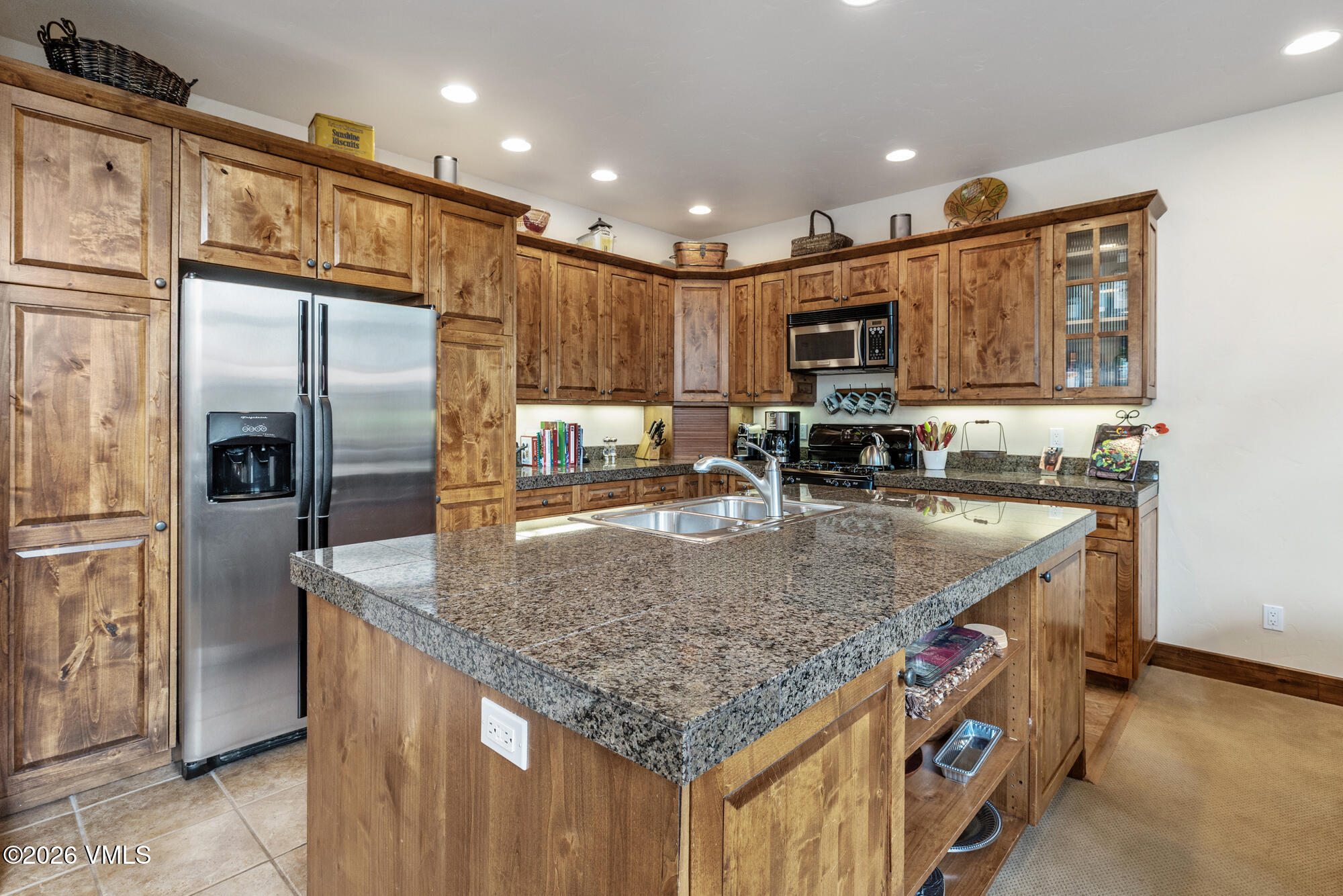 3038 West Wildridge Road, Unit D Avon, CO 81620 - Photo 2 of 14 2. Kitchen