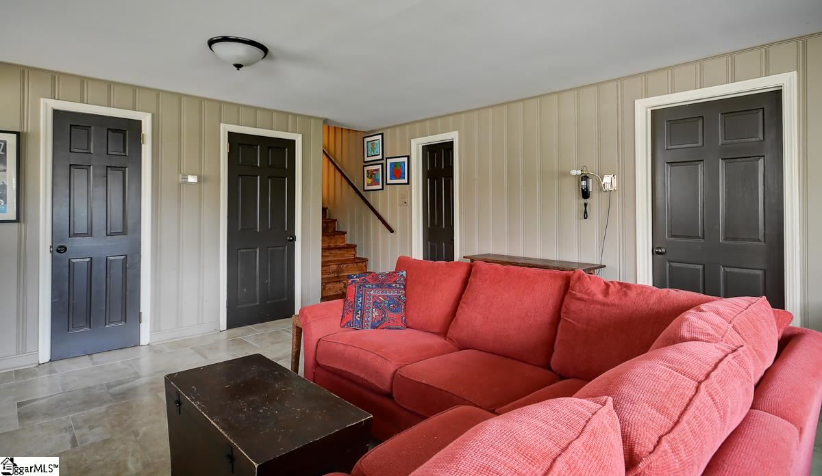 3700 Edwards Road Taylors, SC 29687 - Photo 11 of 31 Gallery Image 11