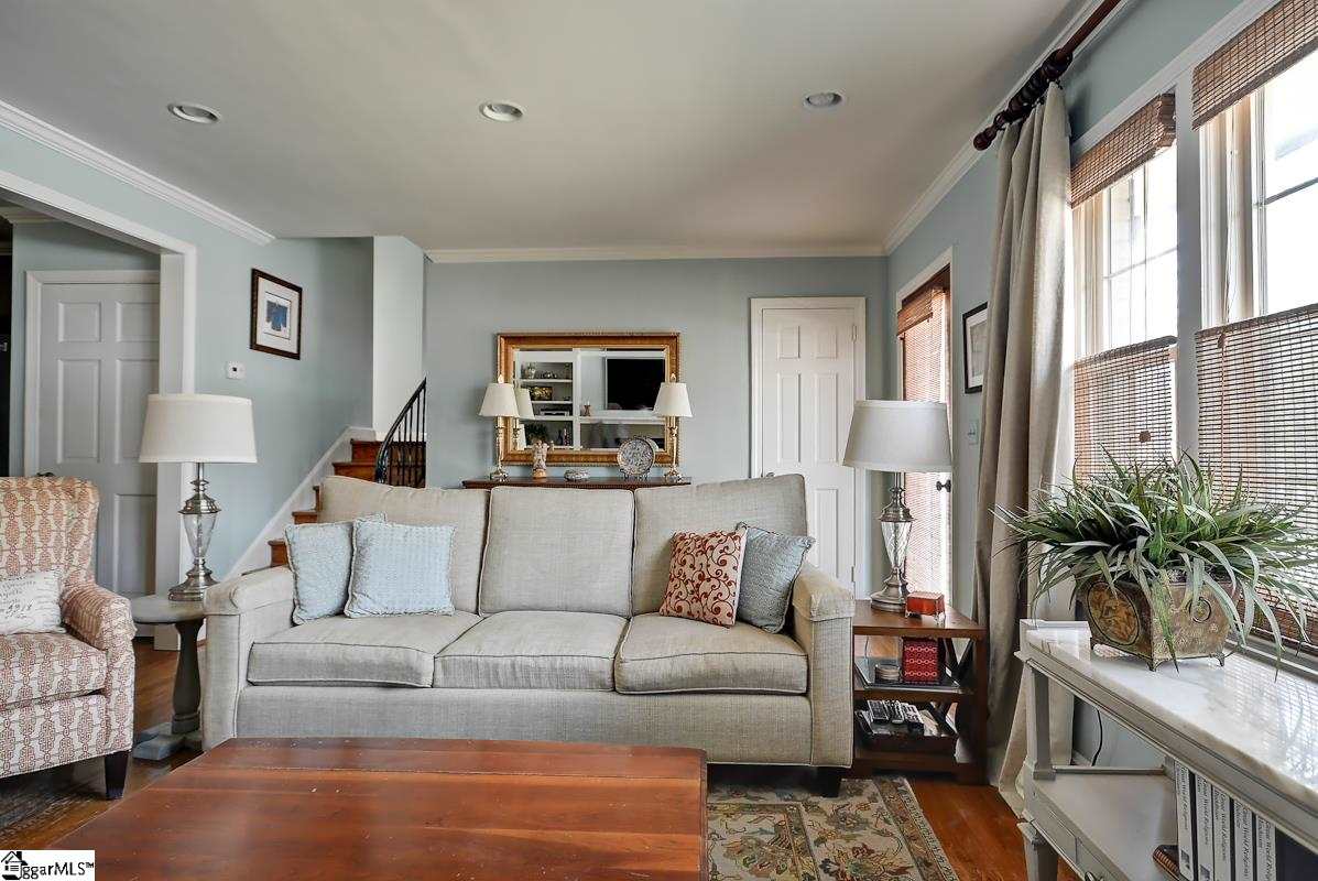 3700 Edwards Road Taylors, SC 29687 - Photo 12 of 31 Gallery Image 12