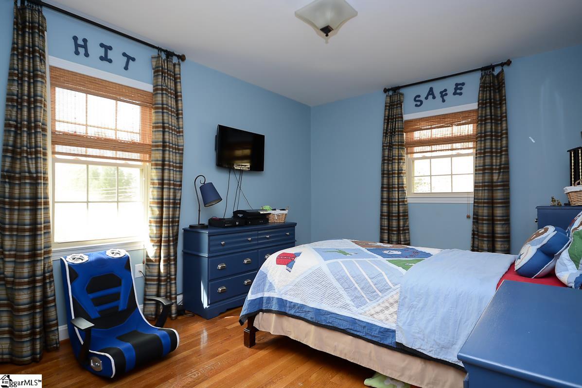 3700 Edwards Road Taylors, SC 29687 - Photo 16 of 31 Gallery Image 16