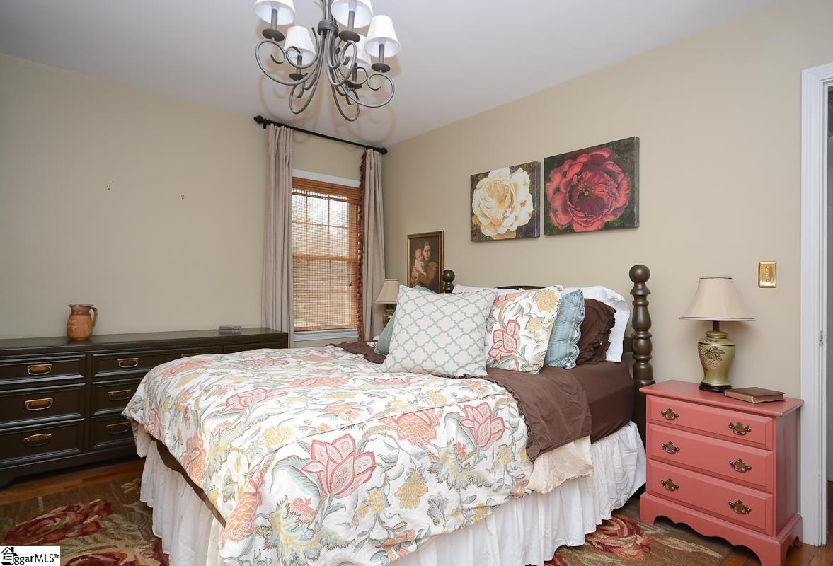 3700 Edwards Road Taylors, SC 29687 - Photo 18 of 31 Gallery Image 18