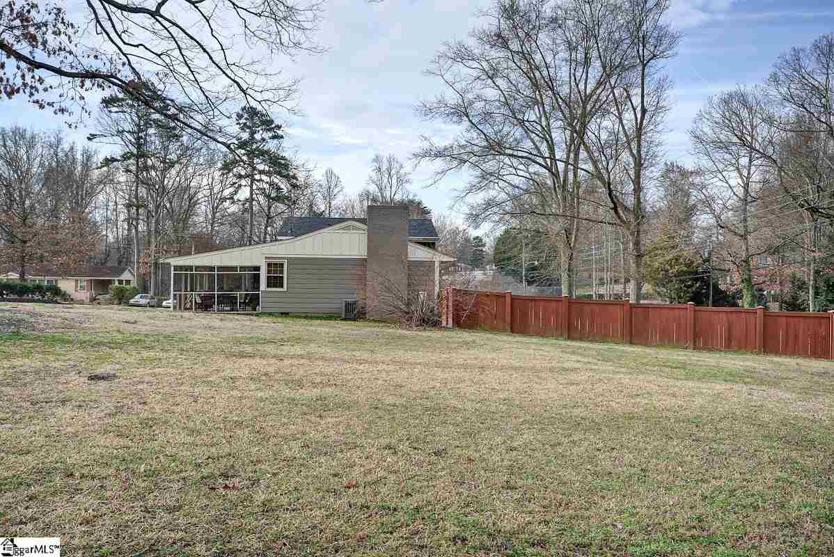 3700 Edwards Road Taylors, SC 29687 - Photo 25 of 31 Gallery Image 25