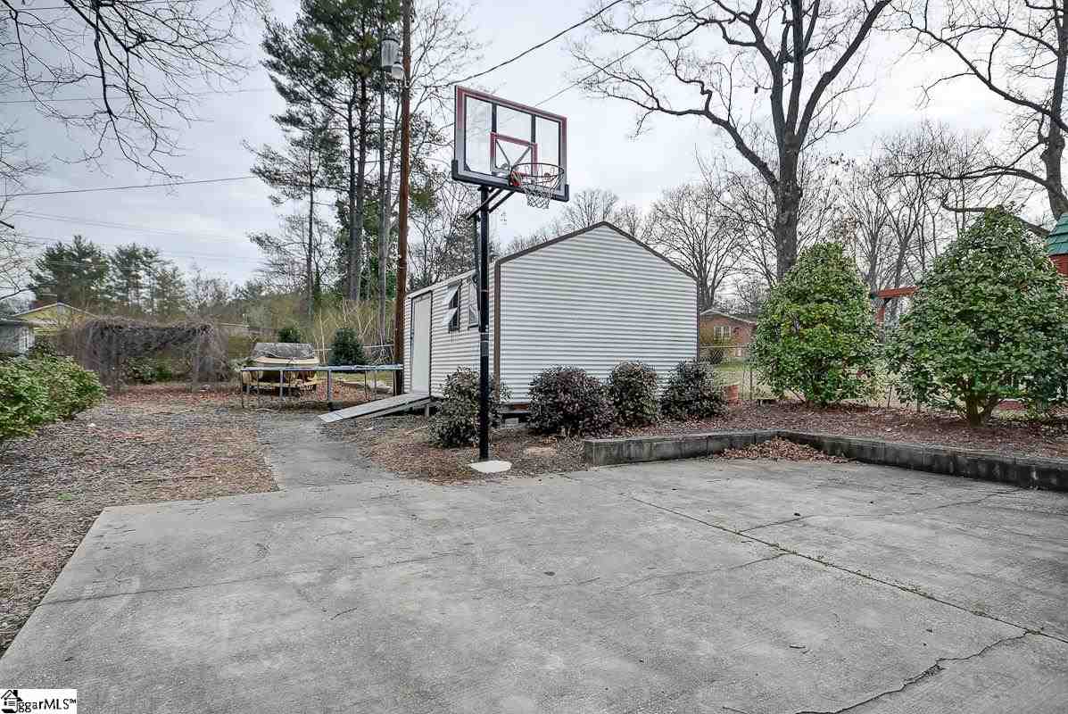 3700 Edwards Road Taylors, SC 29687 - Photo 26 of 31 Gallery Image 26