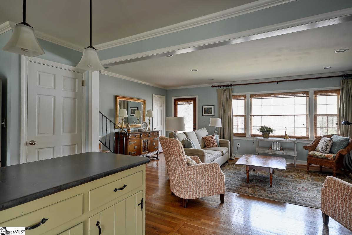 3700 Edwards Road Taylors, SC 29687 - Photo 7 of 31 Gallery Image 7