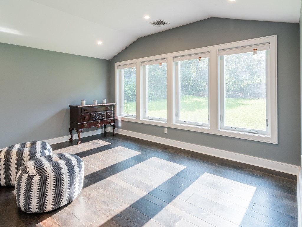 18 Irving Road Natick, MA 01760 - Photo 6 of 17