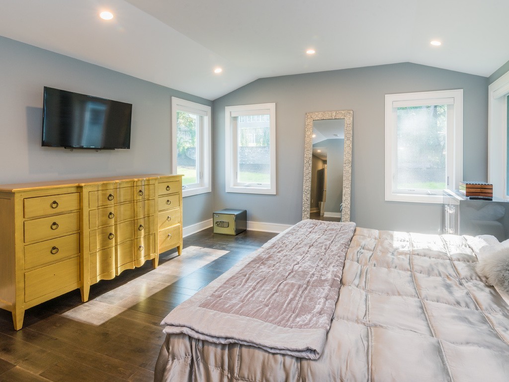18 Irving Road Natick, MA 01760 - Photo 8 of 17