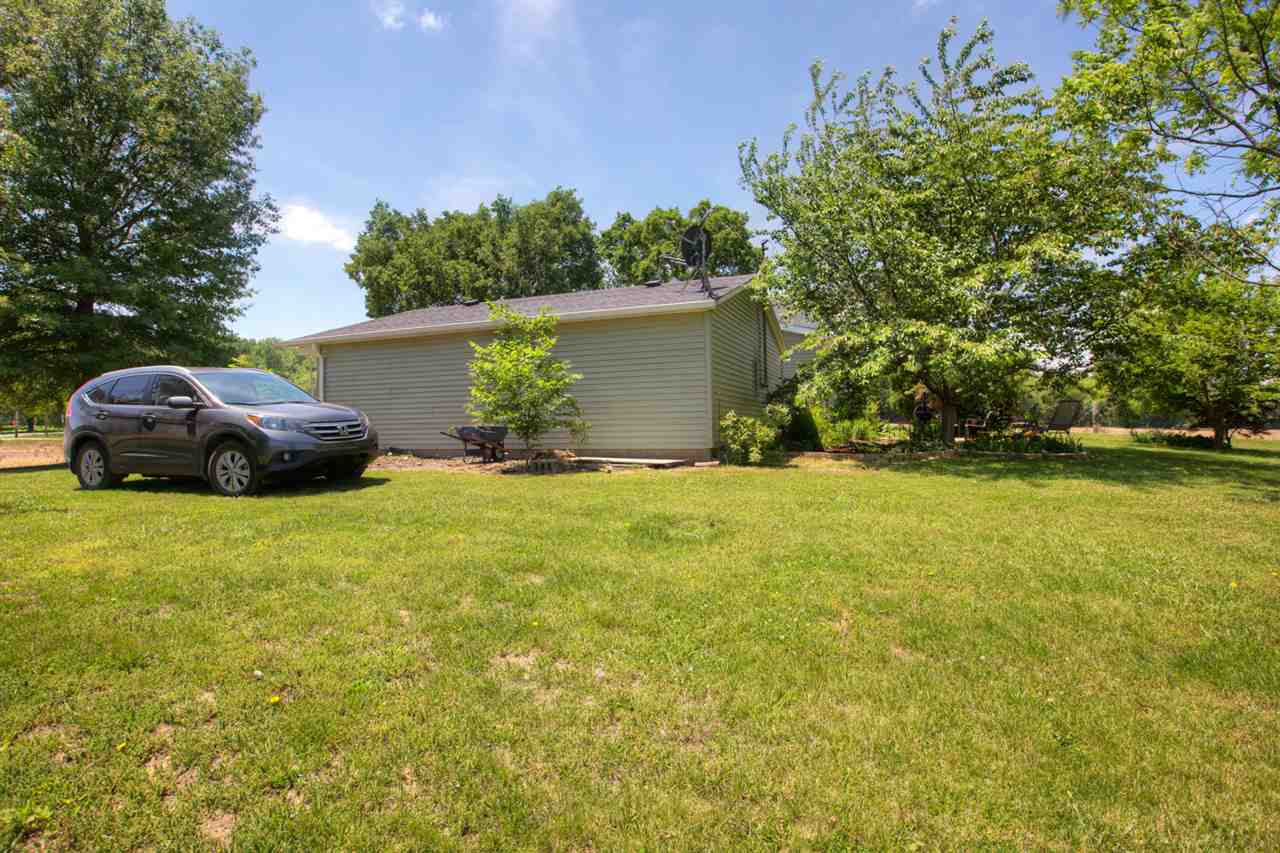 4088 Smith Road Boonville, IN 47601 - Photo 28 of 36