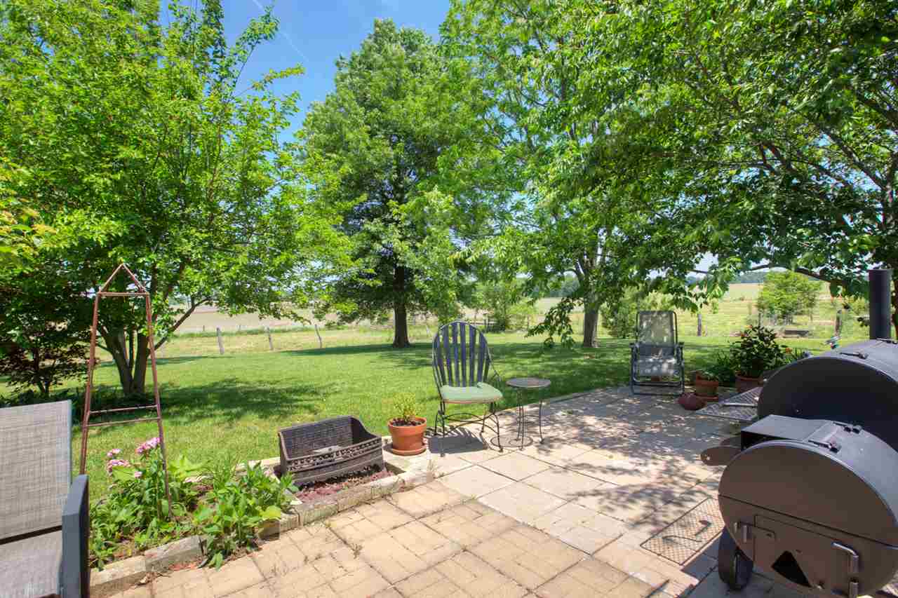 4088 Smith Road Boonville, IN 47601 - Photo 31 of 36