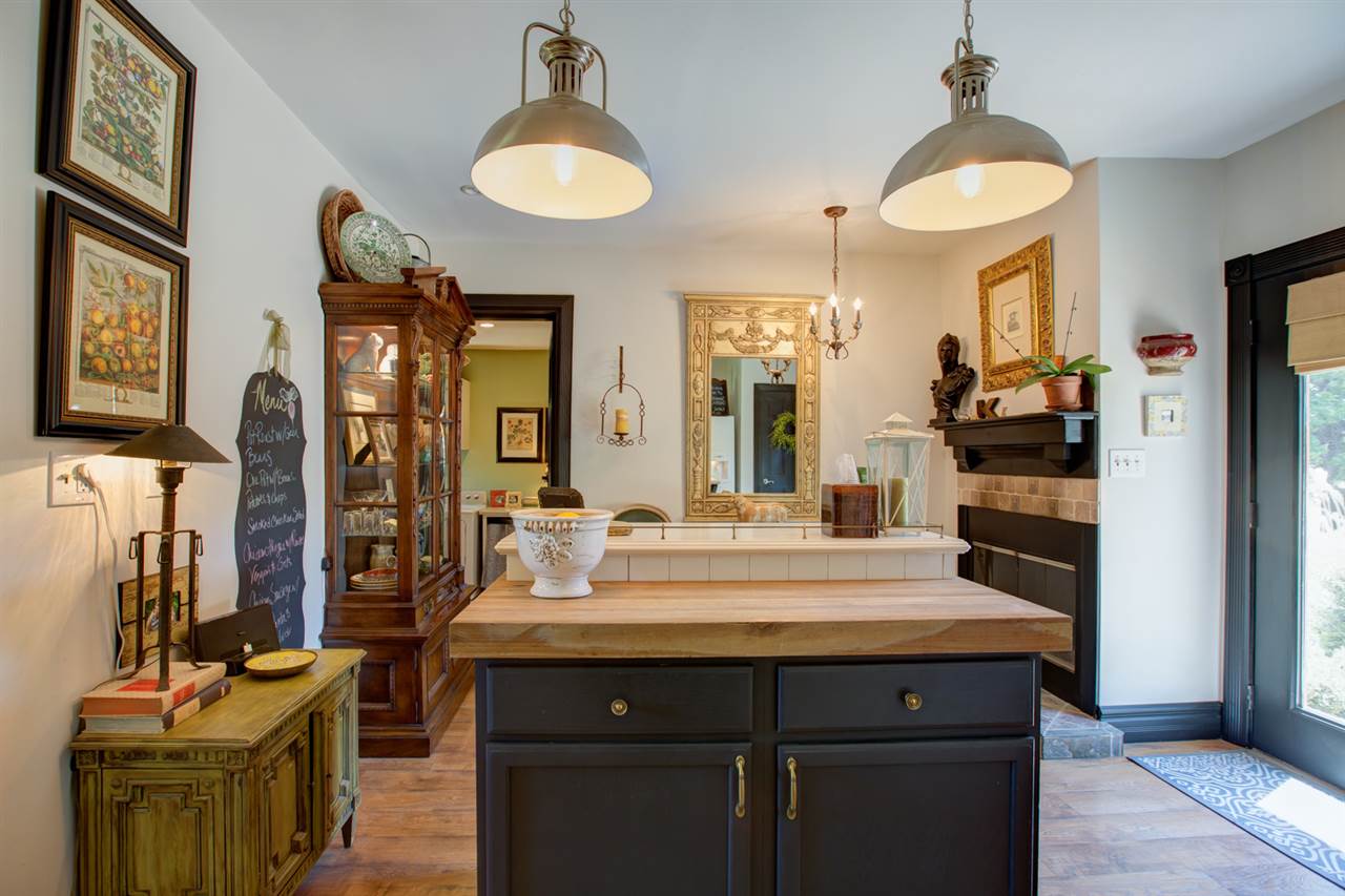4088 Smith Road Boonville, IN 47601 - Photo 8 of 36