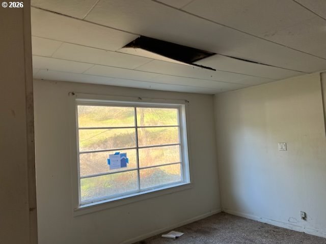 1161 Curtin Road Cottage Grove, OR 97424 - Photo 3 of 34 a view of an empty room and window