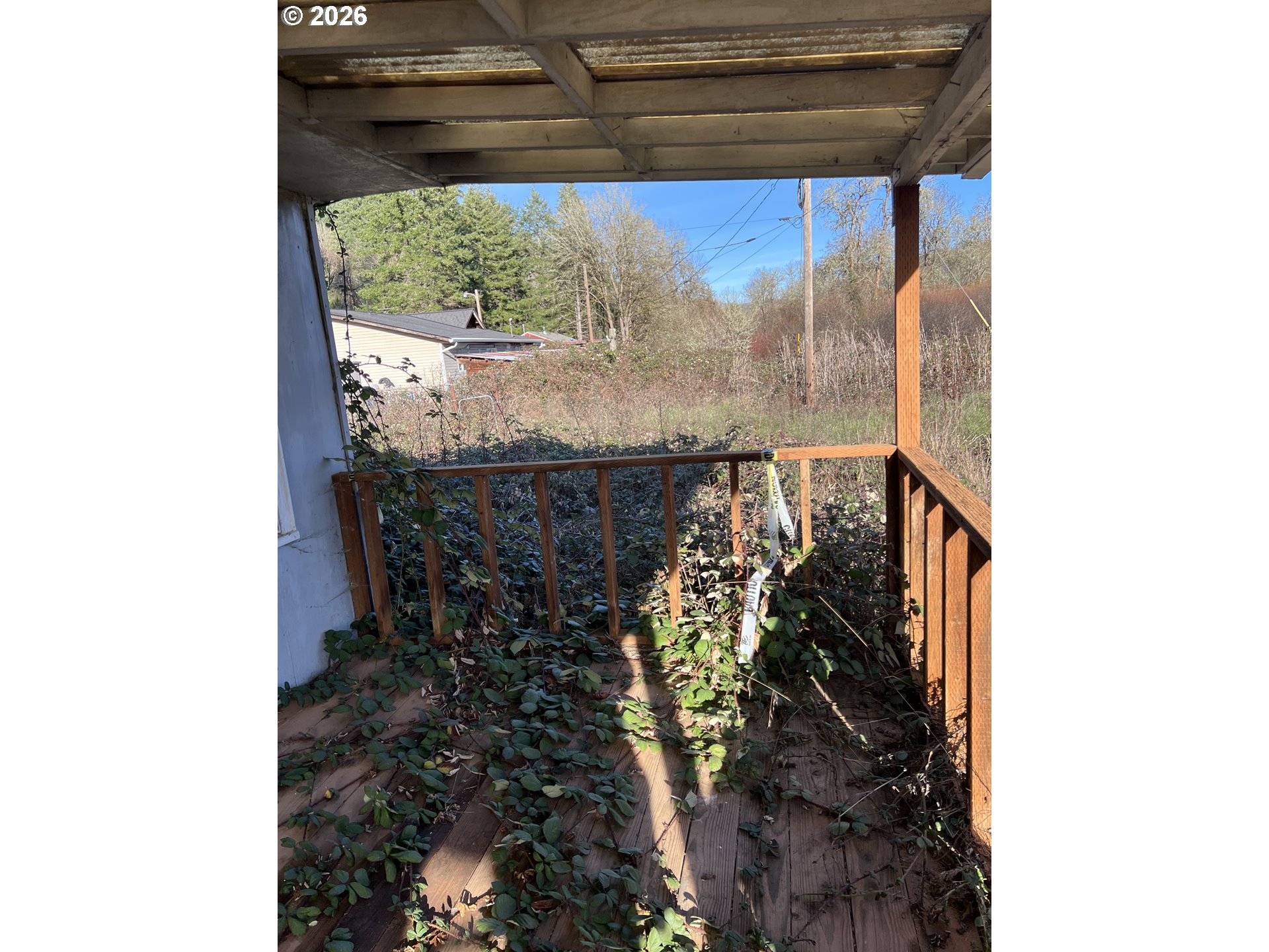 1161 Curtin Road Cottage Grove, OR 97424 - Photo 33 of 34 a close view of water heater