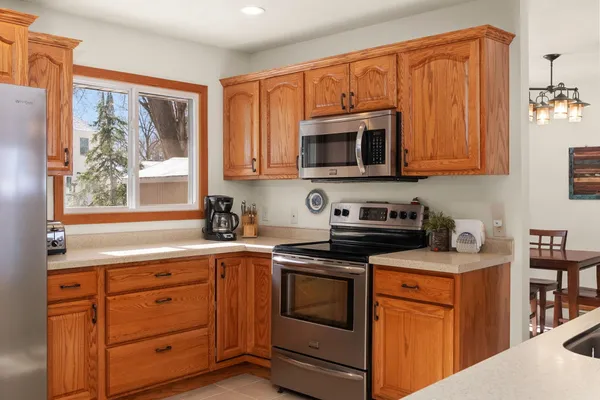 $349,900 | 3458 Field Crest Court, Beloit, WI 53511