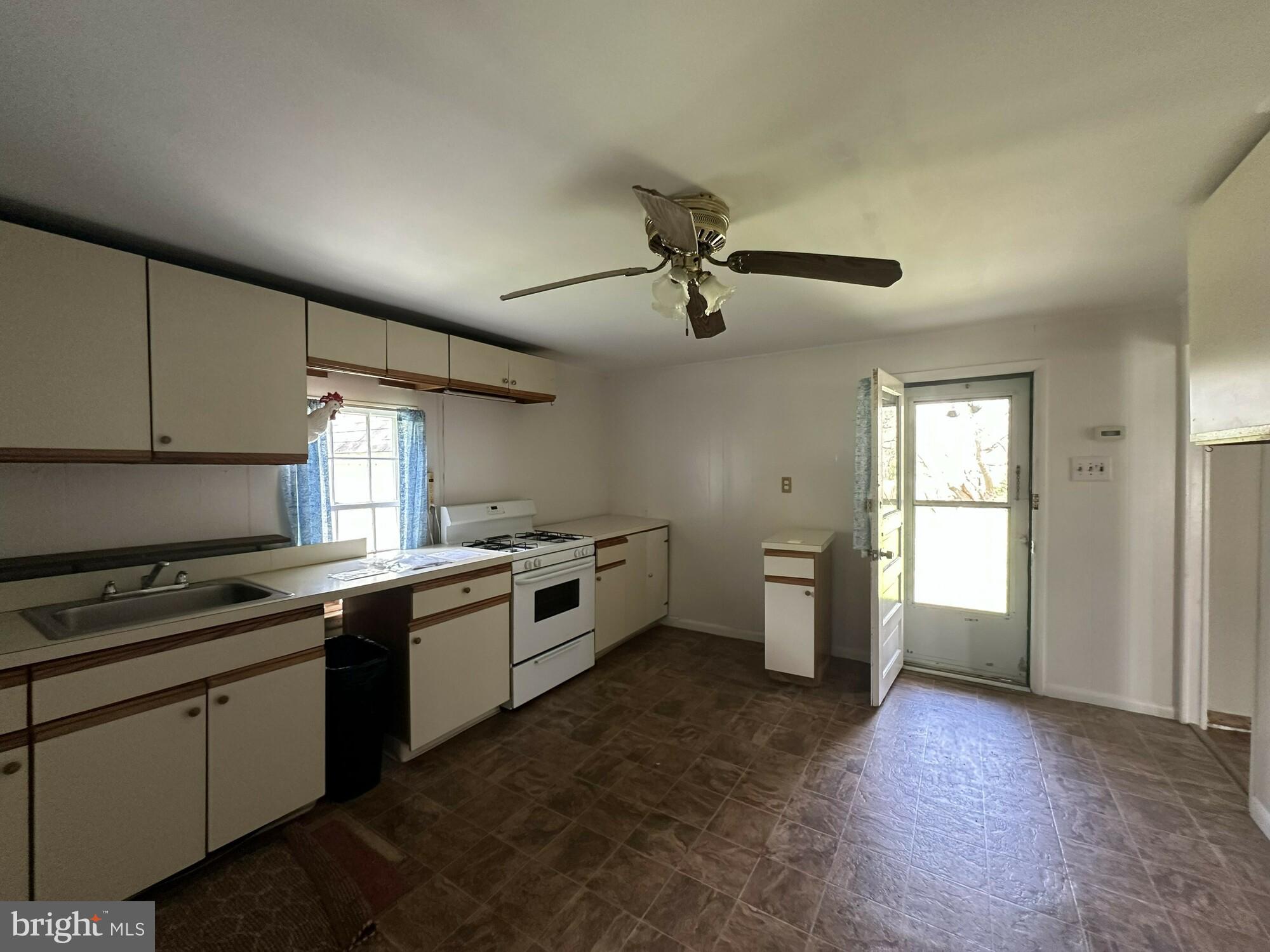10037 Main Street Berlin, MD 21811 - Photo 18 of 29