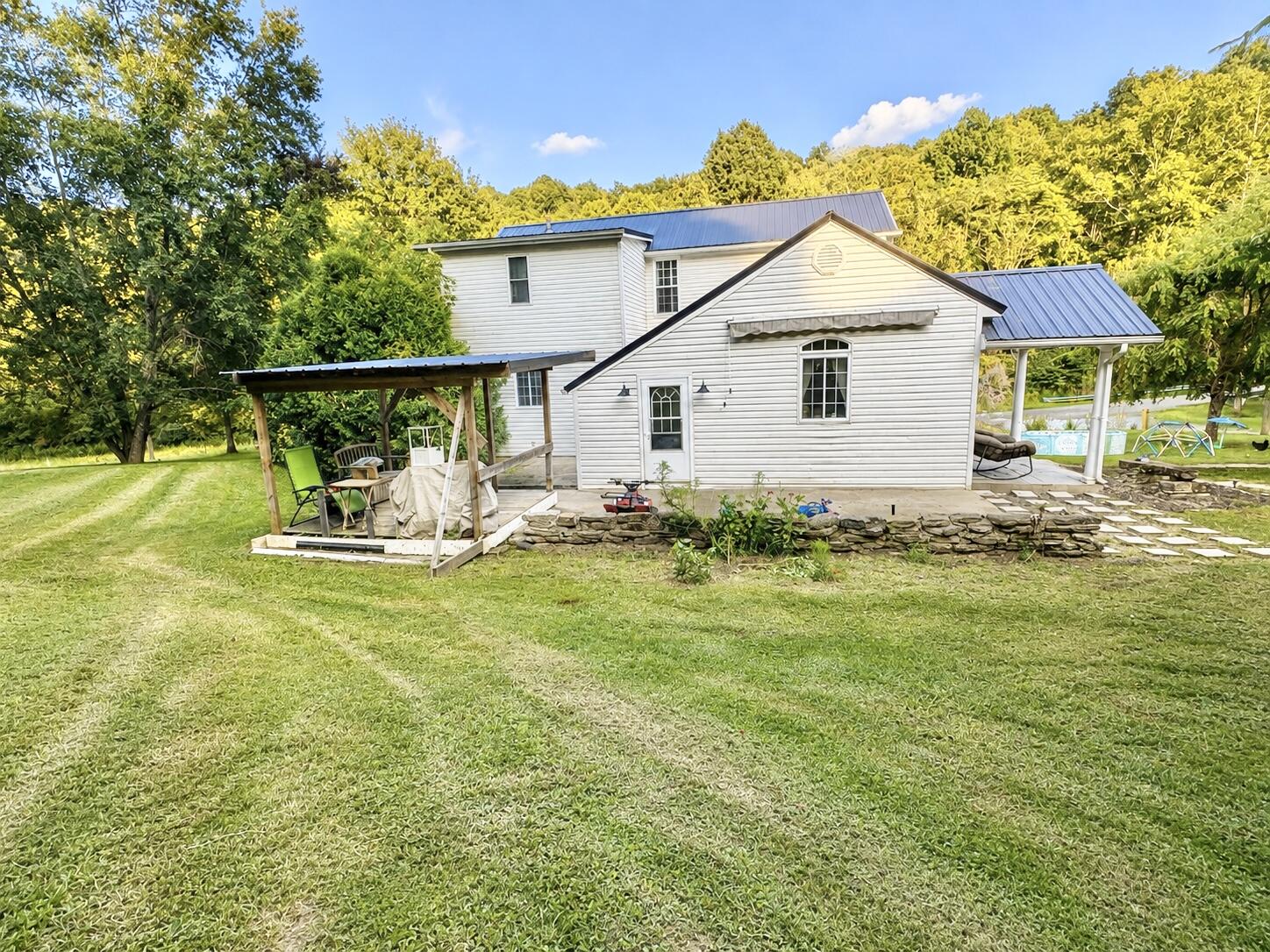 3067 South Ripley Road Maysville, KY 41056 - Photo 4 of 64 3C5847BB-D7DC-4C75-959A-F0392D51116D
