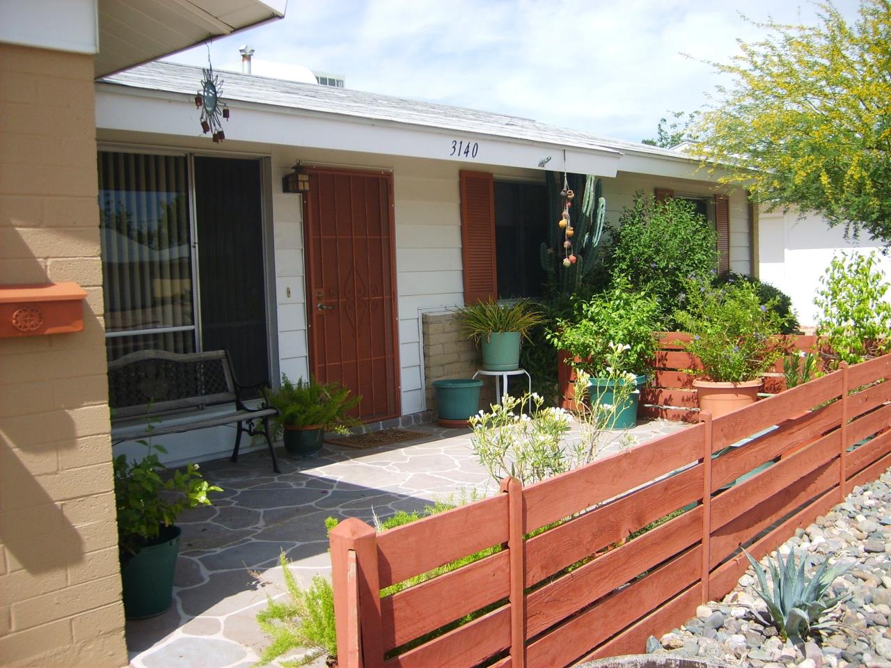 3140 West Redfield Road Phoenix, AZ 85053 - Photo 4 of 20 FRONT DOOR AREA