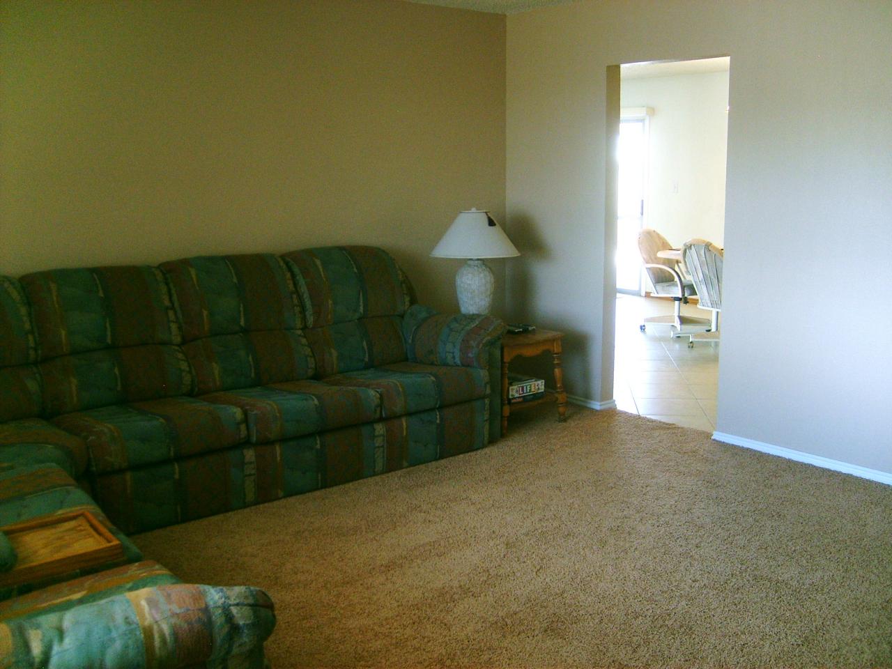 3140 West Redfield Road Phoenix, AZ 85053 - Photo 5 of 20 FRONT LIVING ROOM