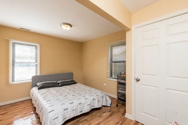 $2,550 | 1700 Gideon Avenue, Zion, IL 60099