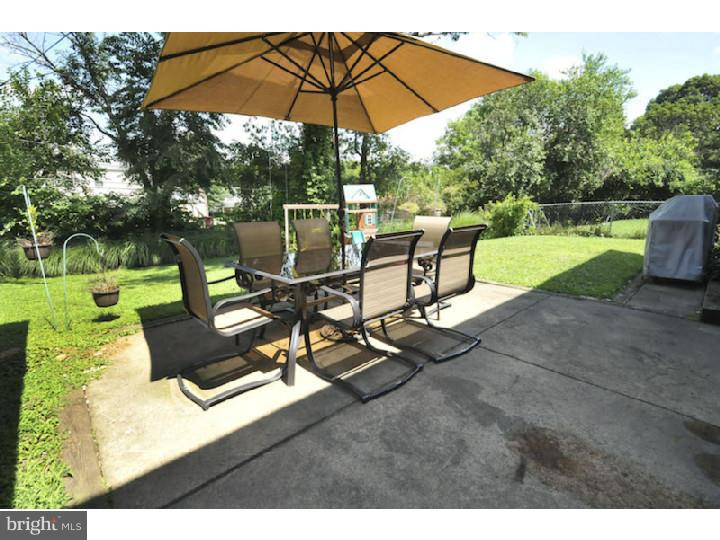 127 Andrea Road Cheltenham, PA 19012 - Photo 24 of 25 Patio