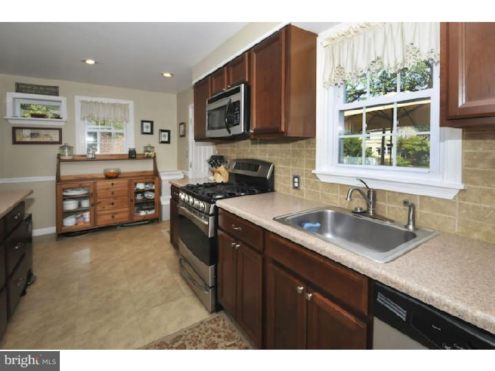 127 Andrea Road Cheltenham, PA 19012 - Photo 6 of 25 Kitchen