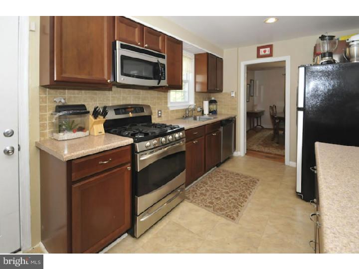 127 Andrea Road Cheltenham, PA 19012 - Photo 7 of 25 Kitchen