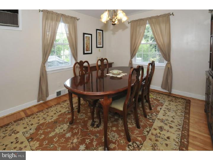 127 Andrea Road Cheltenham, PA 19012 - Photo 9 of 25 Dining Room