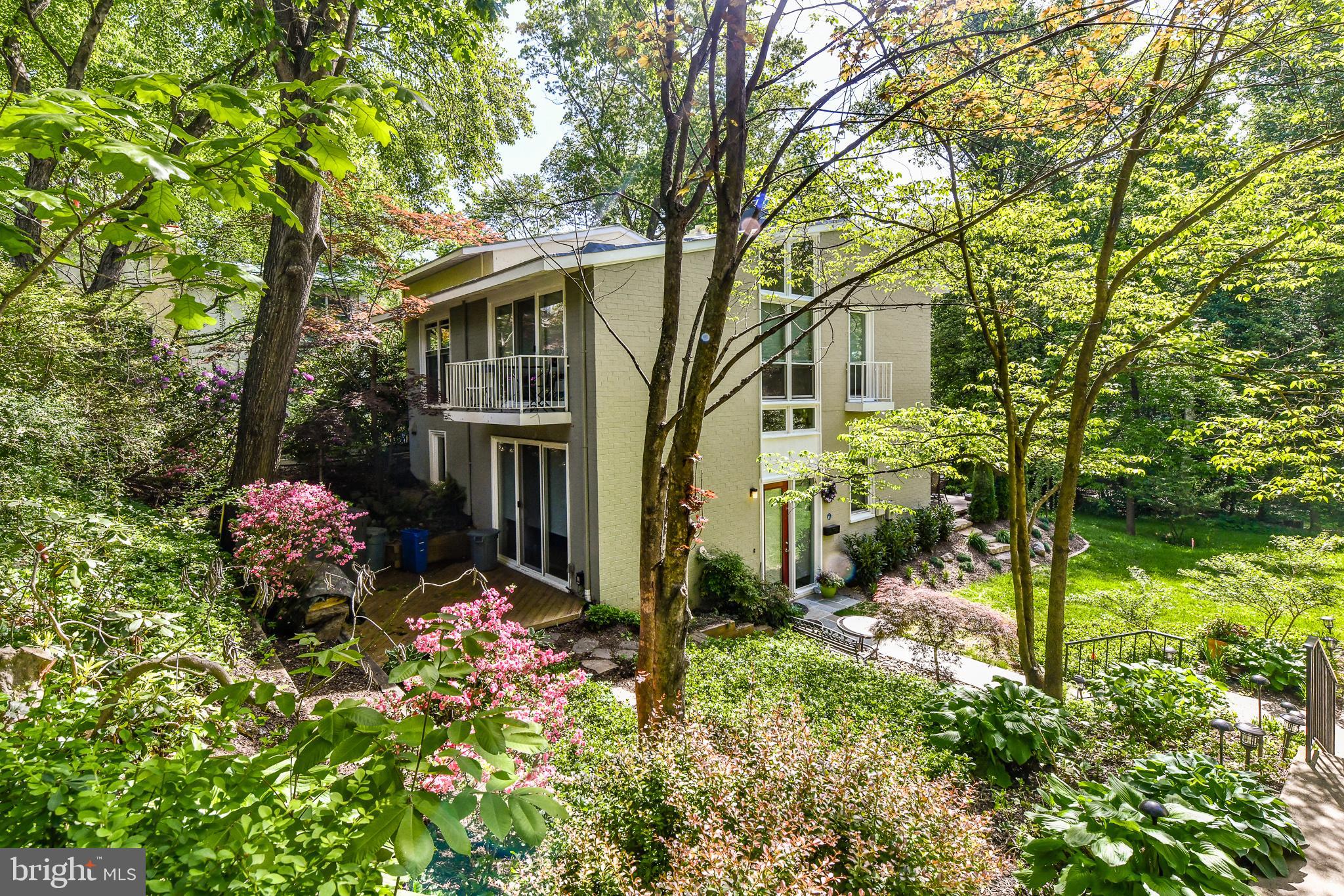 11485 Waterview Cluster Reston, VA 20190 - Photo 4 of 50