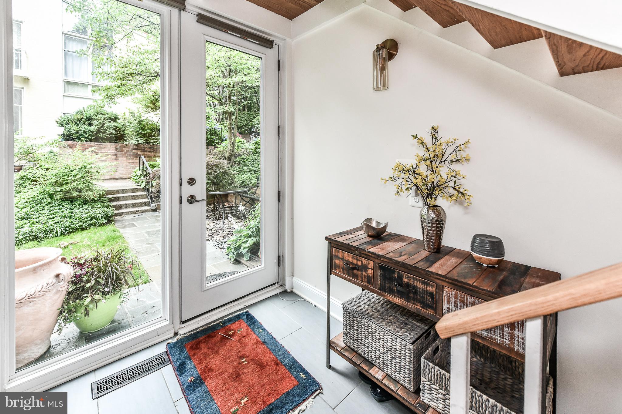 11485 Waterview Cluster Reston, VA 20190 - Photo 6 of 50 Inviting Foyer.
