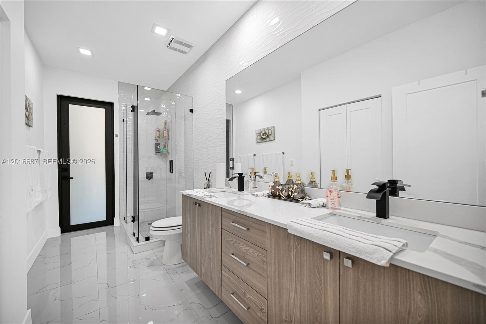 17795 Southwest 158th Street Miami, FL 33187 - Photo 75 of 105