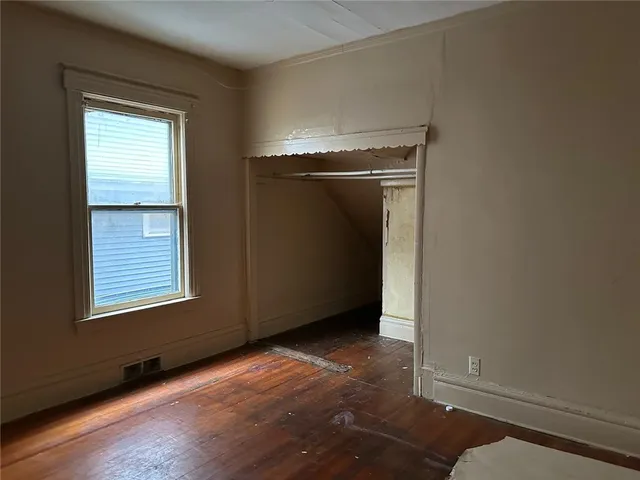 $115,000 | 65-67 Lake View Park, Rochester, NY 14613